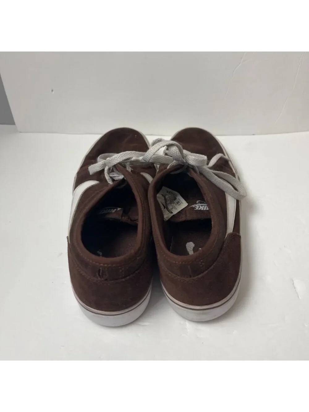 Nike Toki Low Brown Suede Skateboard Sneakers Men's Size 9.5 555270-212